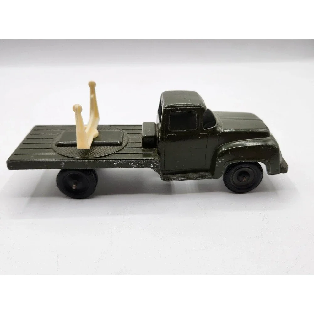 Vintage 1950s Tootsietoy 6